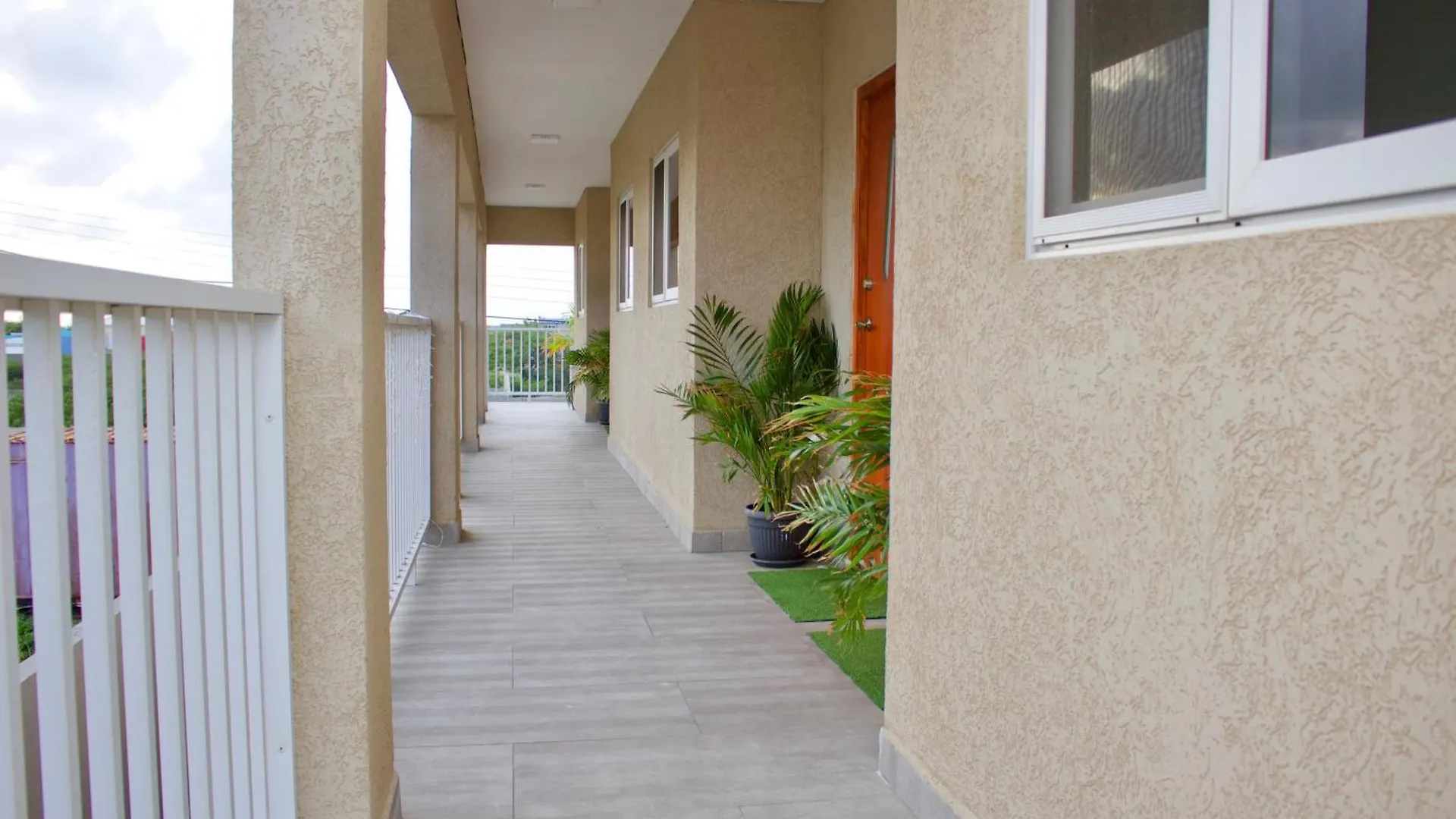 Remarkable 1-Bed Apartment In Noord